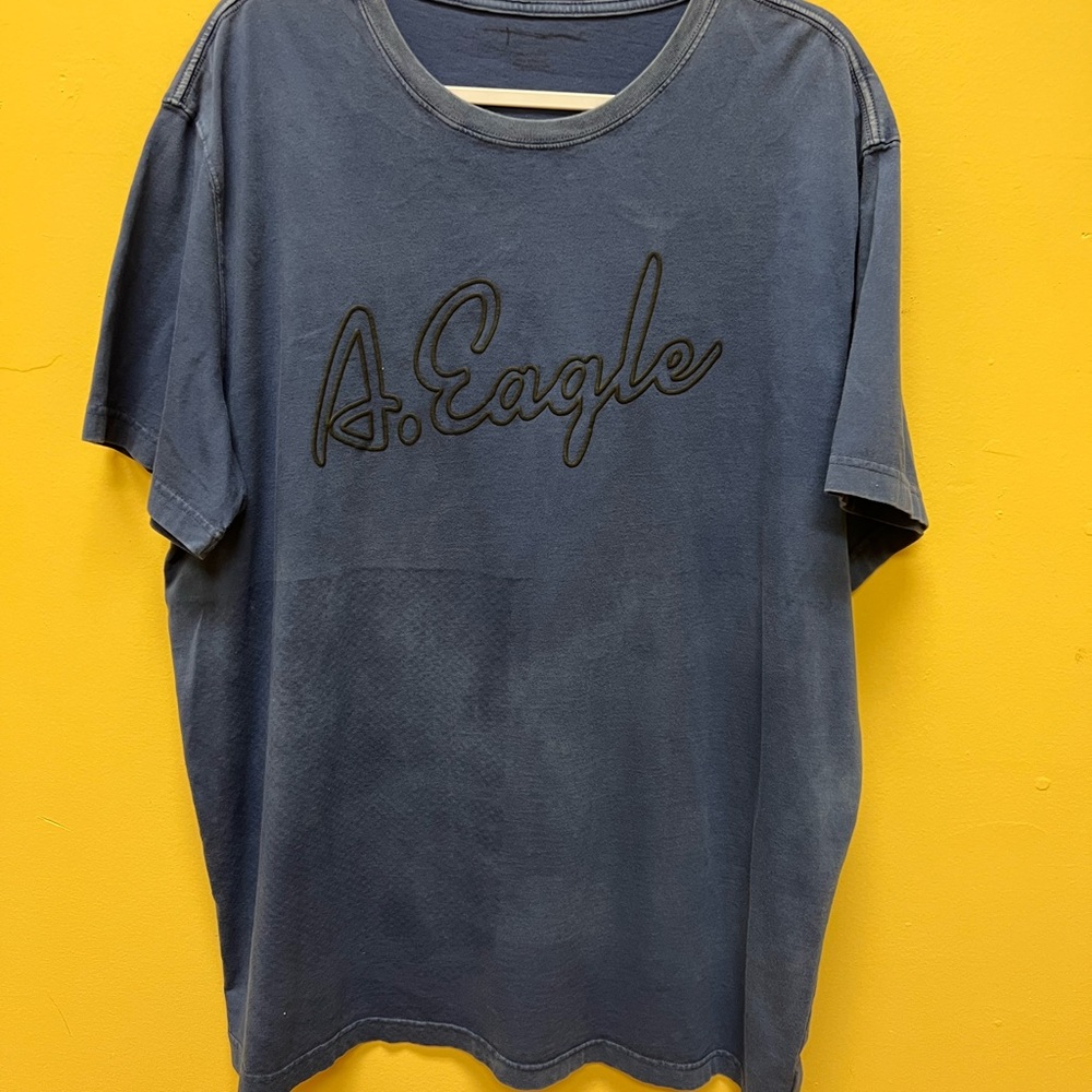 American Eagle T- Shirt